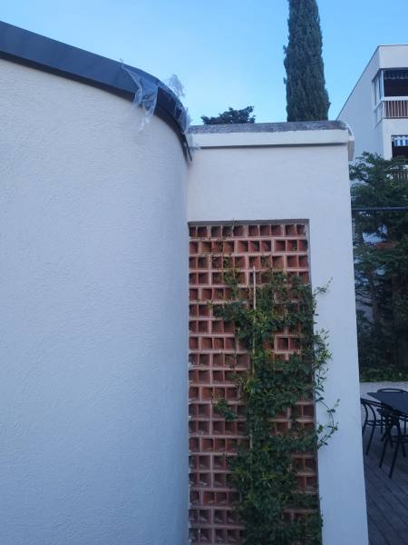protection murs avec des couvertiens en aluminium