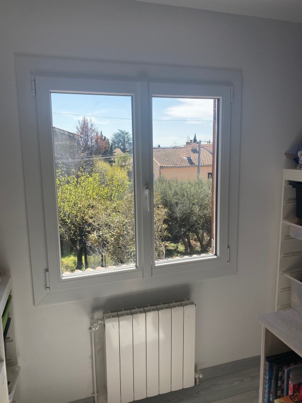 Fenêtre PVC Qfort triple vitrage à Pelissanne près de Aix en Provence 
